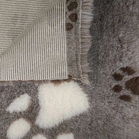 Foxy Fur -makuualusta thermo ruskea tassu | eri kokoja